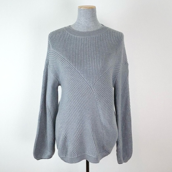 Goldray Sweater - Picture 1 of 6